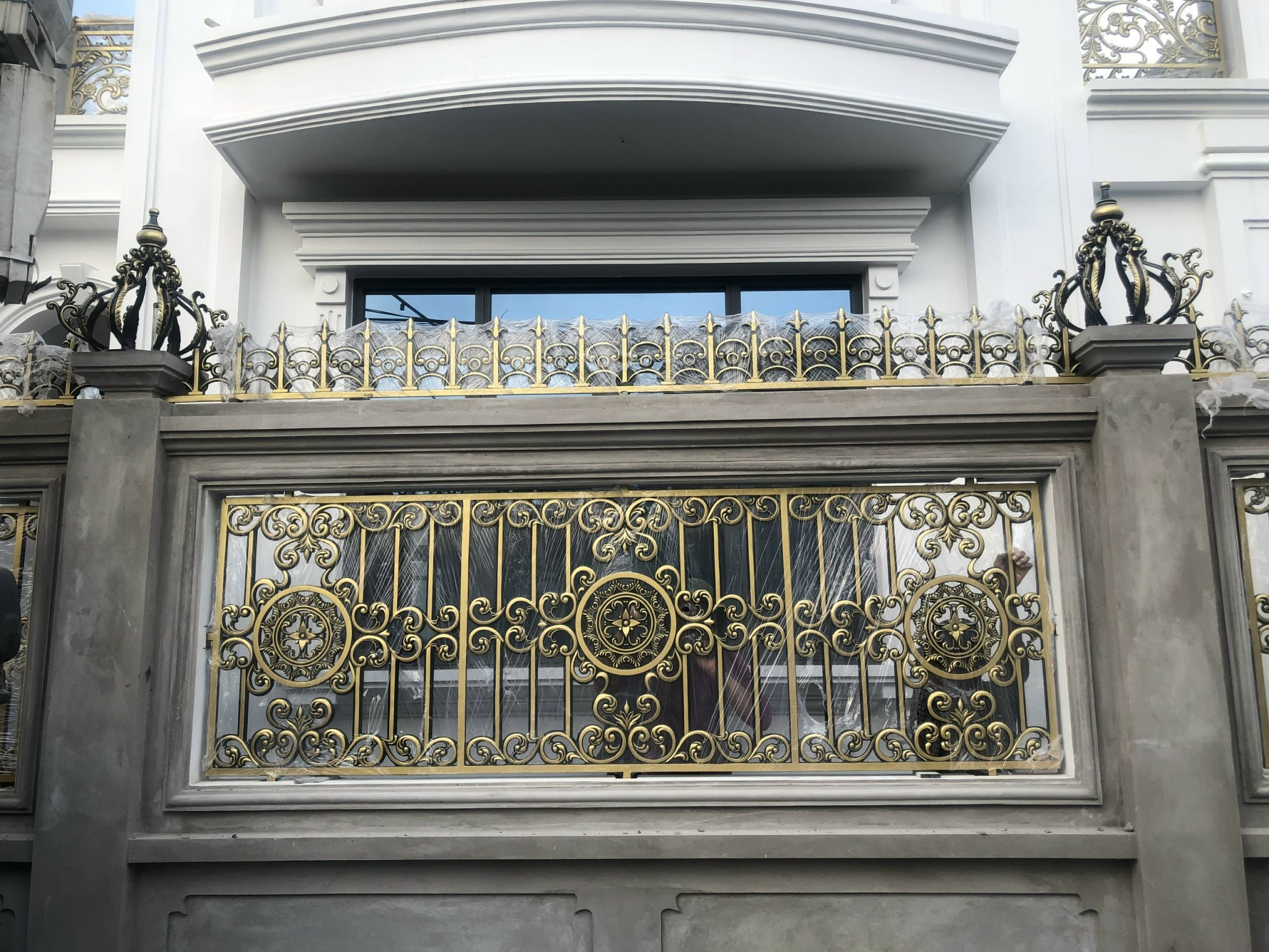 Hàng rào nhôm đúc tân thời mẫu HR - 069