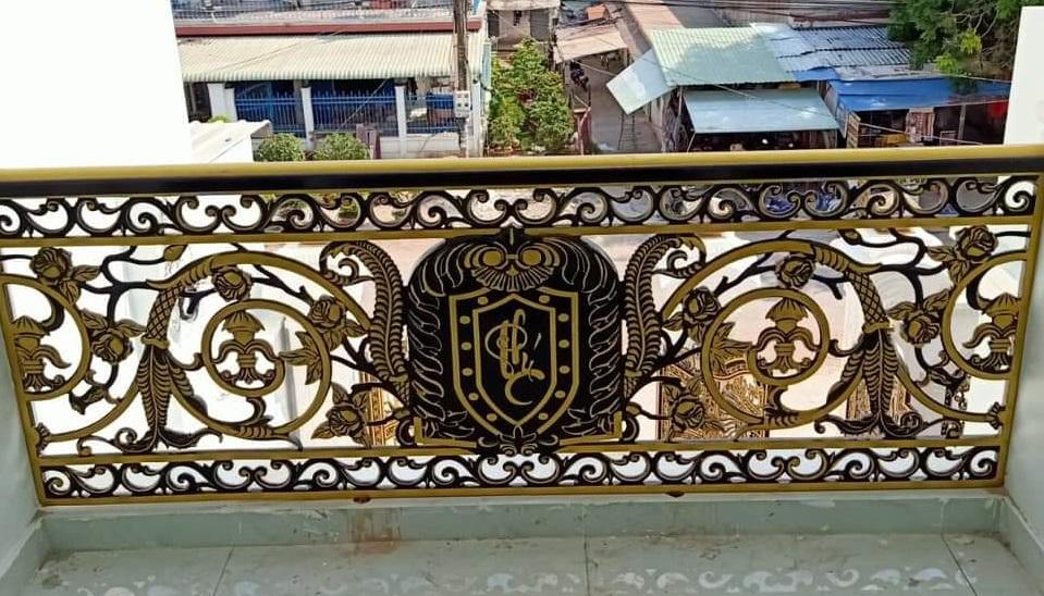 Lan can nhôm đúc - LC024