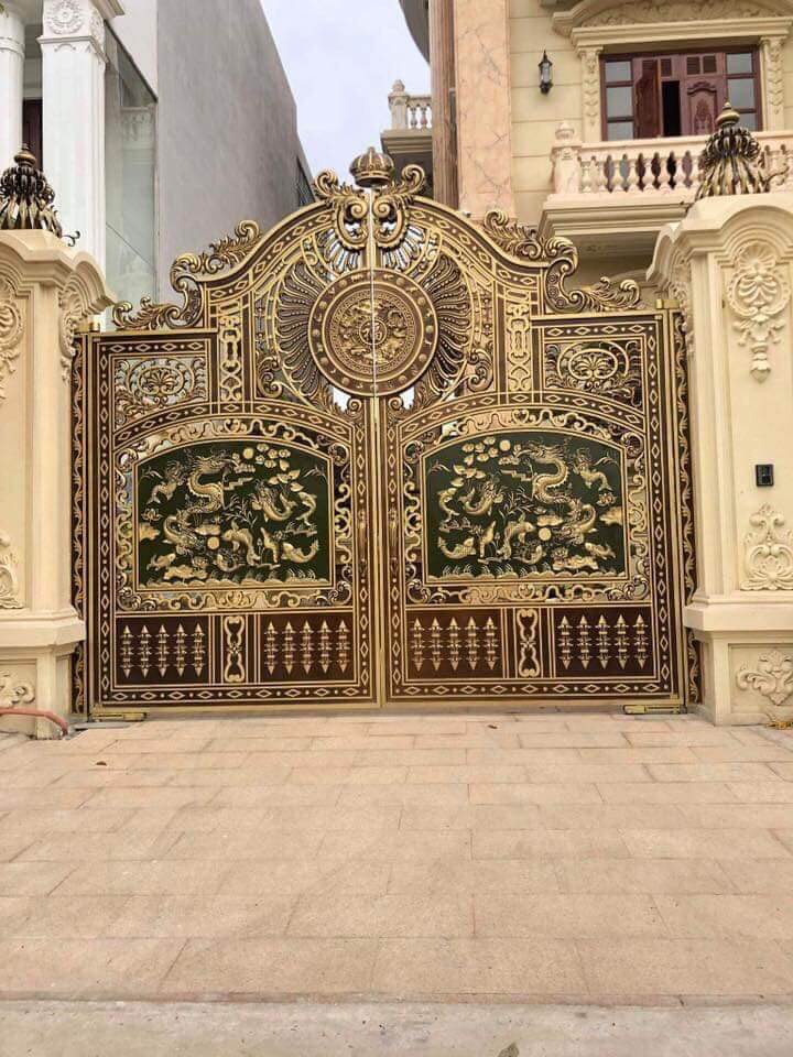 Cổng nhôm đúc Rồng mẫu C-122